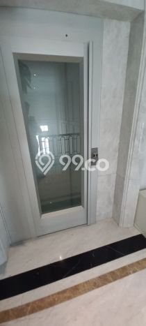 Hunian Mewah LB 1100m2 Siap Pakai Desain Elegan di Kuningan, Jakarta Selatan Hunian Mewah LB 1100m2 Siap Pakai Desain Elegan di Kuningan, Jakarta Selatan