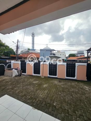 Unit Ruko Disewakan di Fatmawati di Area Ramai & Strategis Unit Ruko Disewakan di Fatmawati di Area Ramai & Strategis