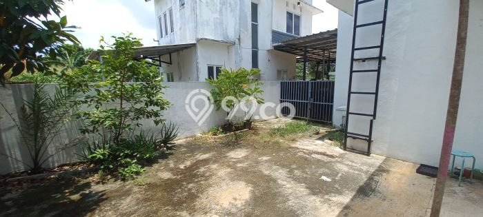 LIMITED UNIT! Rumah di Ciputat, 3 KT, LT 165m² Bangunan 90m² LIMITED UNIT! Rumah di Ciputat, 3 KT, LT 165m² Bangunan 90m²
