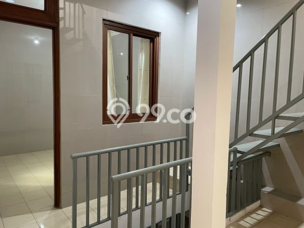 Ruko Kawasan Kebayoran Baru, Luas 450m², Lokasi Bisnis, Disewakan Ruko Kawasan Kebayoran Baru, Luas 450m², Lokasi Bisnis, Disewakan