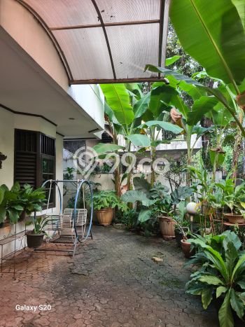 Rumah Elit LB 334m2 Siap Pakai Desain Elegan di Srengseng, Jakarta Barat Rumah Elit LB 334m2 Siap Pakai Desain Elegan di Srengseng, Jakarta Barat