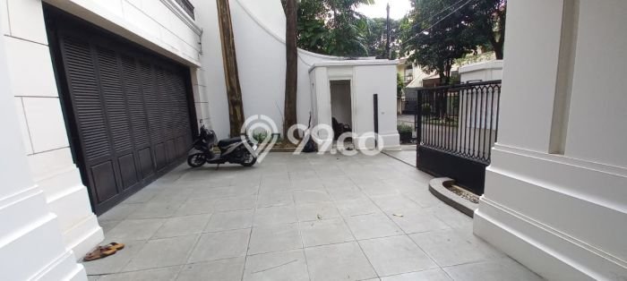 Hunian Mewah LB 1100m2 Siap Pakai Desain Elegan di Kuningan, Jakarta Selatan Hunian Mewah LB 1100m2 Siap Pakai Desain Elegan di Kuningan, Jakarta Selatan