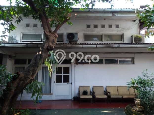 Dijual Rumah Luas Elegan Dengan View Cantik di Pos Pengumben, Jakarta Barat Dijual Rumah Luas Elegan Dengan View Cantik di Pos Pengumben, Jakarta Barat