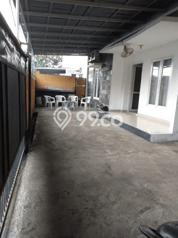 PROPERTI UNGGULAN! Rumah area Pejaten, 2 KT, Lingkungan Premium, LT 200m² Bangunan 170m² PROPERTI UNGGULAN! Rumah area Pejaten, 2 KT, Lingkungan Premium, LT 200m² Bangunan 170m²