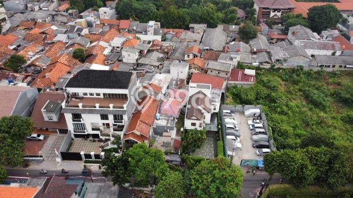 Tanah Kavling Disewakan di Cipete dengan Luas 390m2 Tanah Kavling Disewakan di Cipete dengan Luas 390m2
