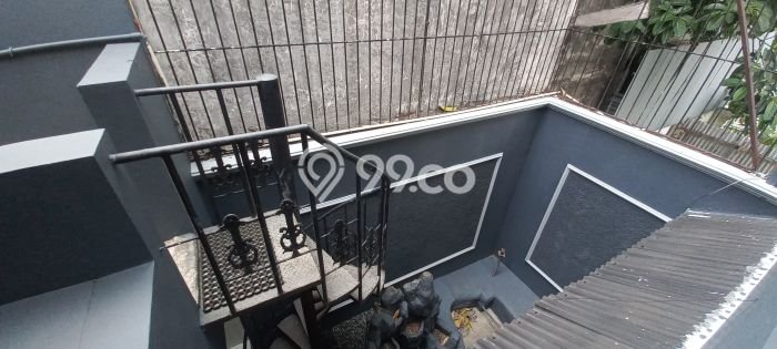 RECOMMENDED! Rumah di Fatmawati, 3 KM, Area Premium, Luas 200m² Bangunan 180m² RECOMMENDED! Rumah di Fatmawati, 3 KM, Area Premium, Luas 200m² Bangunan 180m²