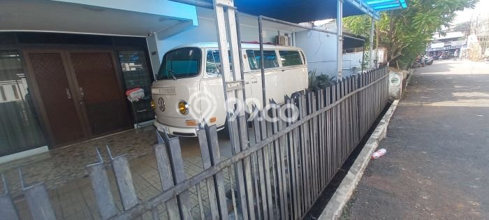 For Sale! Premium House LT 285m2 Desain Modern di Pondok Indah For Sale! Premium House LT 285m2 Desain Modern di Pondok Indah