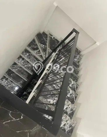 PENAWARAN TERBAIK! Rumah Strategis area Pondok Indah, Luas 120m² LB 302m² PENAWARAN TERBAIK! Rumah Strategis area Pondok Indah, Luas 120m² LB 302m²