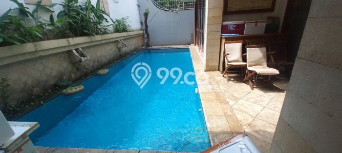 Rumah Elit LB 450m2 Siap Pakai Desain Elegan di Kemang, Jakarta Selatan Rumah Elit LB 450m2 Siap Pakai Desain Elegan di Kemang, Jakarta Selatan