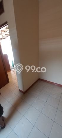 Rumah Asri di Mampang, 6 KM, Luas 169m² LB 100m² Rumah Asri di Mampang, 6 KM, Luas 169m² LB 100m²