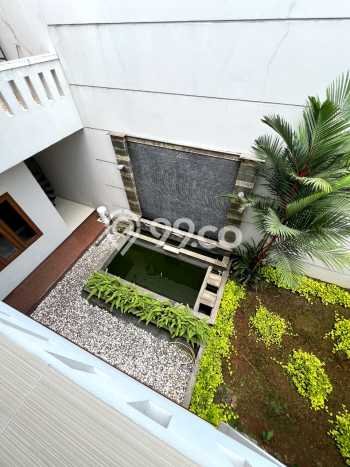 Jual Rumah Luas Megah Dengan View Eksklusif di Pondok Kelapa, Jakarta Timur Jual Rumah Luas Megah Dengan View Eksklusif di Pondok Kelapa, Jakarta Timur