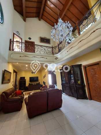 Jual Rumah Luas Megah Dengan View Cantik di Bambu Apus, Jakarta Timur Jual Rumah Luas Megah Dengan View Cantik di Bambu Apus, Jakarta Timur