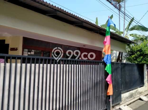 Dijual Rumah 3 Kamar Lokasi Strategis Bagus dan Strategis di Jatinegara Dijual Rumah 3 Kamar Lokasi Strategis Bagus dan Strategis di Jatinegara