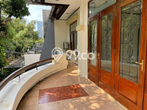Ruko Kawasan Kebayoran Baru, Luas 450m², Lokasi Bisnis, Disewakan Ruko Kawasan Kebayoran Baru, Luas 450m², Lokasi Bisnis, Disewakan