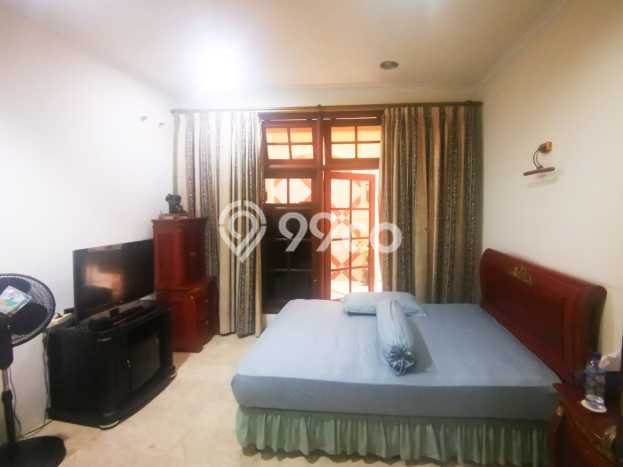 For Sale! Luxury House LT 242m2 Desain Modern di Tomang For Sale! Luxury House LT 242m2 Desain Modern di Tomang