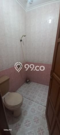 Disewakan Rumah Strategis di Kebon Melati LT 350m2 / LB 250m2 Kondisi Bagus Disewakan Rumah Strategis di Kebon Melati LT 350m2 / LB 250m2 Kondisi Bagus