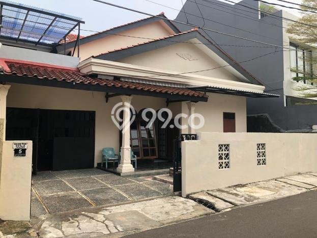 HOT DEAL! Rumah di Bintaro, 6 KT, Area Asri, Luas 250m² Bangunan 300m² HOT DEAL! Rumah di Bintaro, 6 KT, Area Asri, Luas 250m² Bangunan 300m²