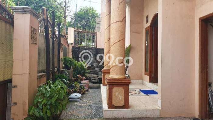 For Sale Hunian Rumah Terawat 6 Kamar di Halim Perdana Kusuma, Jakarta Timur For Sale Hunian Rumah Terawat 6 Kamar di Halim Perdana Kusuma, Jakarta Timur