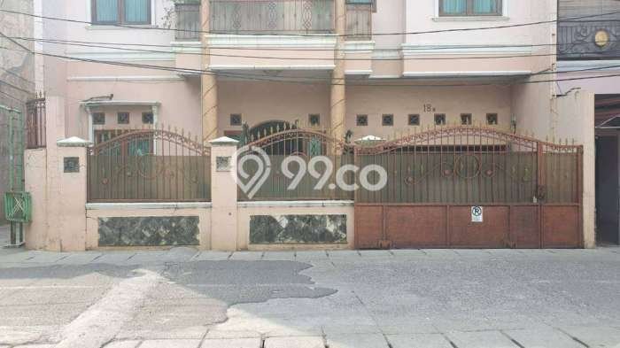 For Sale Hunian Rumah Terawat 6 Kamar di Halim Perdana Kusuma, Jakarta Timur For Sale Hunian Rumah Terawat 6 Kamar di Halim Perdana Kusuma, Jakarta Timur