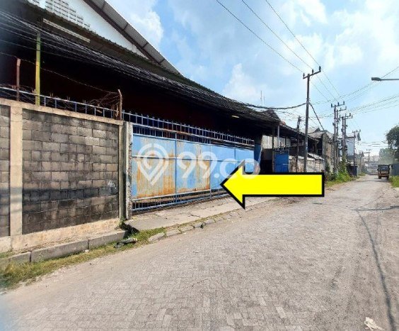 PELUANG EMAS! Gudang di , Luas 1346m2m², Kawasan Komersial PELUANG EMAS! Gudang di , Luas 1346m2m², Kawasan Komersial