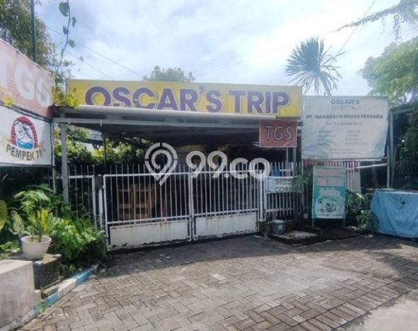 Dijual! Komersial di Surabaya Kota Surabaya LT 215m2 / LB 215m2 Kawasan Strategis Dijual! Komersial di Surabaya Kota Surabaya LT 215m2 / LB 215m2 Kawasan Strategis