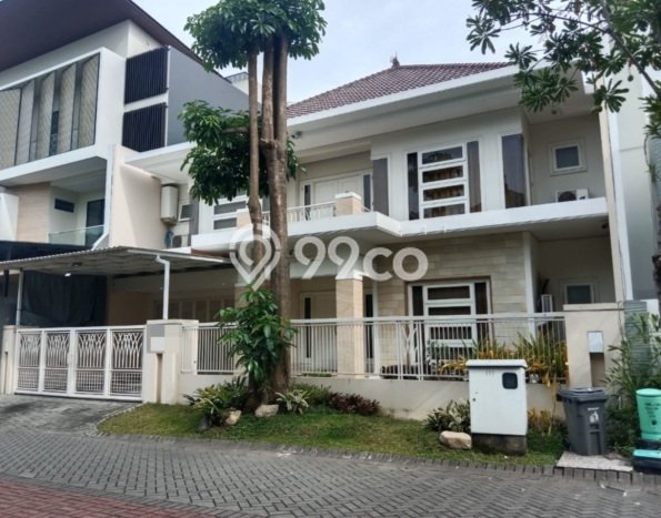 Jual Rumah Luas Elegan Dengan View Cantik di Citraland, Surabaya Jual Rumah Luas Elegan Dengan View Cantik di Citraland, Surabaya