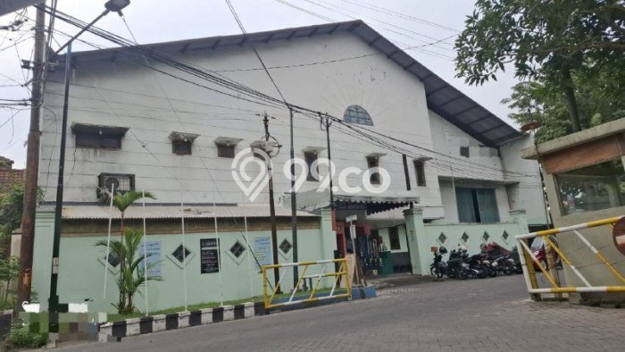 Gudang Premium Kawasan , Luas 591m2m², Mainroad, Tingkat Keramaian Tinggi Gudang Premium Kawasan , Luas 591m2m², Mainroad, Tingkat Keramaian Tinggi