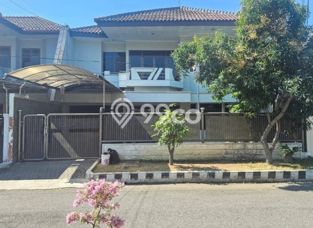 For Sale Rumah Mewah Exclusive di Wonocolo, Surabaya For Sale Rumah Mewah Exclusive di Wonocolo, Surabaya