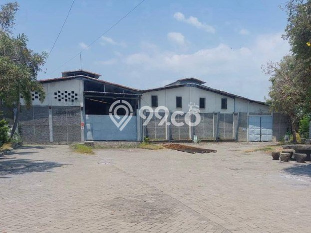 Pabrik di Pandaan, Luas 8300m2m², Kawasan Bisnis, Akses Pandaan, Pasuruan, Pasuruan Pabrik di Pandaan, Luas 8300m2m², Kawasan Bisnis, Akses Pandaan, Pasuruan, Pasuruan