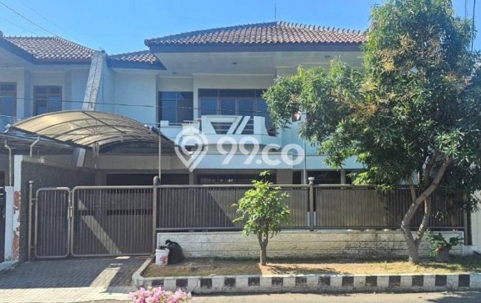 For Sale Rumah Mewah Exclusive di Wonocolo, Surabaya For Sale Rumah Mewah Exclusive di Wonocolo, Surabaya