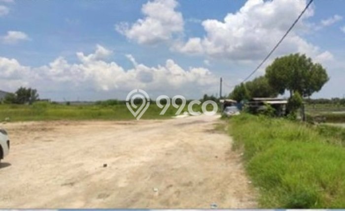 Tanah Area Berkembang Kawasan Manyar, Luas 26567m2m², Cocok untuk Pengembangan Tanah Area Berkembang Kawasan Manyar, Luas 26567m2m², Cocok untuk Pengembangan