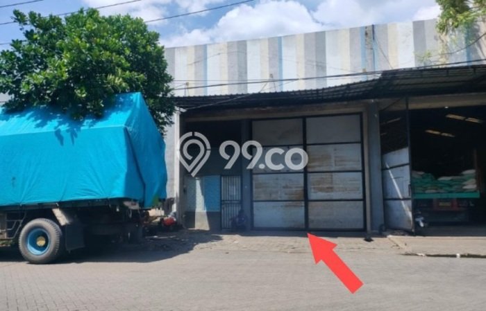 Gudang Premium di Sidoarjo, Luas 384m2m², Lokasi Komersial, Akses Sidoarjo, Sidoarjo, Sidoarjo Gudang Premium di Sidoarjo, Luas 384m2m², Lokasi Komersial, Akses Sidoarjo, Sidoarjo, Sidoarjo