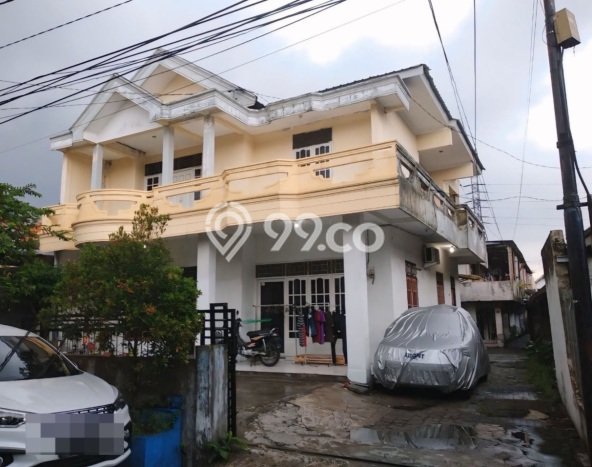Ready to Use! Luxury House LT 552m2 Desain Modern di Petemon Ready to Use! Luxury House LT 552m2 Desain Modern di Petemon