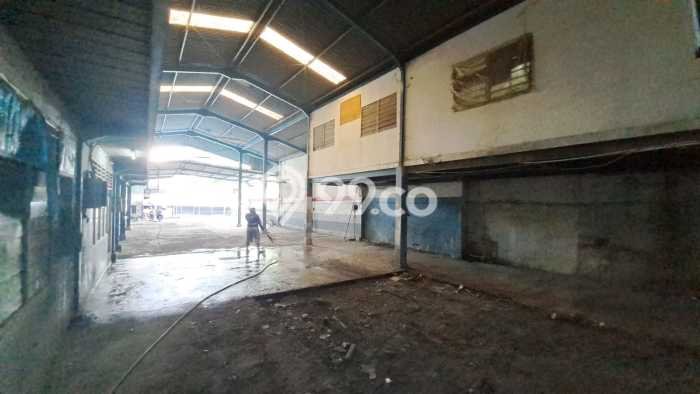 Disewakan Gudang di Kawasan Ramai Sunter Luas 400m2 Disewakan Gudang di Kawasan Ramai Sunter Luas 400m2