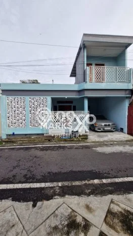 Disewakan! Rumah 3 Kamar Tidur &
2 Kamar Mandi di Sulfat, Malang Disewakan! Rumah 3 Kamar Tidur &
2 Kamar Mandi di Sulfat, Malang