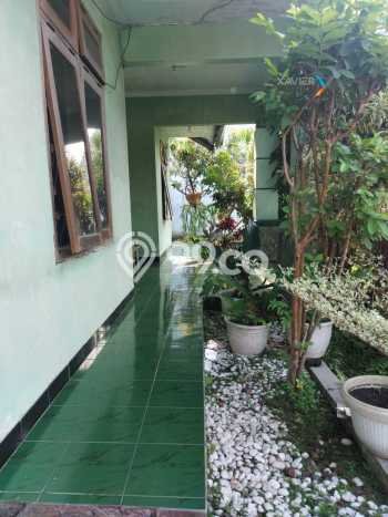Dijual Rumah Premium dengan Fasilitas Sekitar Komplit di Blimbing, Malang Dijual Rumah Premium dengan Fasilitas Sekitar Komplit di Blimbing, Malang