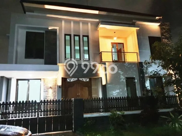 Disewakan! Rumah 4 Kamar Tidur &
3 Kamar Mandi di Permata Jingga, Malang Disewakan! Rumah 4 Kamar Tidur &
3 Kamar Mandi di Permata Jingga, Malang