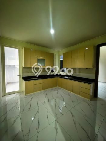 Rumah Disewakan Malang LT 300m2 LB 500m2 Area Araya Rumah Disewakan Malang LT 300m2 LB 500m2 Area Araya