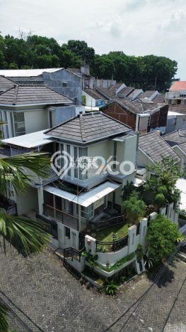 Hunian Cantik Modern Lb 120m2 di Lowokwaru, Malang Hunian Cantik Modern Lb 120m2 di Lowokwaru, Malang