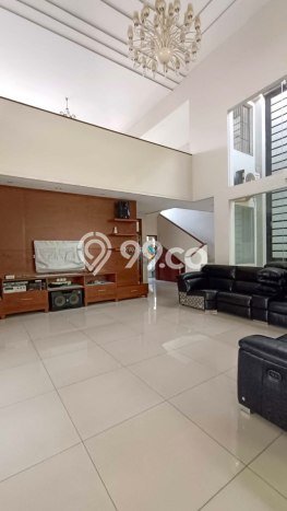 Hunian Mewah LB 700m2 Siap Huni Desain Elegan di Dieng, Malang Hunian Mewah LB 700m2 Siap Huni Desain Elegan di Dieng, Malang