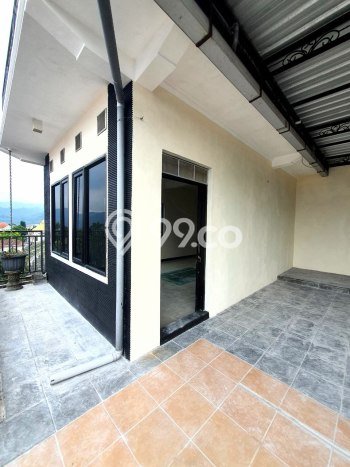 Vila di Batu, Luas 180m2m², Posisi Premium Vila di Batu, Luas 180m2m², Posisi Premium