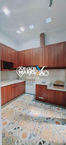 Rumah Luxury Modern Siap Huni di Soekarno Hatta Malang Rumah Luxury Modern Siap Huni di Soekarno Hatta Malang