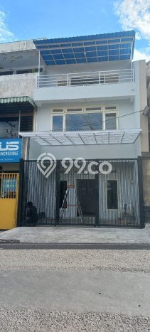 Ruko Disewakan di Area Ramai Kedungkandang, Malang Ruko Disewakan di Area Ramai Kedungkandang, Malang