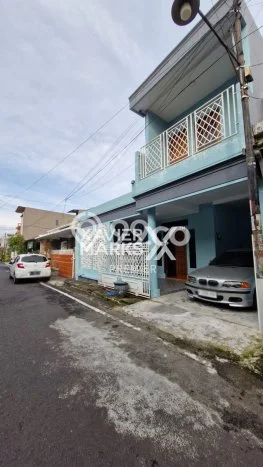 Disewakan! Rumah 3 Kamar Tidur &
2 Kamar Mandi di Sulfat, Malang Disewakan! Rumah 3 Kamar Tidur &
2 Kamar Mandi di Sulfat, Malang