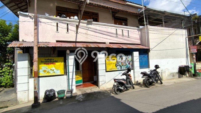 Investasi Kost Dijual di Kasihan, Bantul, Spesifikasi 9 KT, 4 KM, 208m2 Investasi Kost Dijual di Kasihan, Bantul, Spesifikasi 9 KT, 4 KM, 208m2