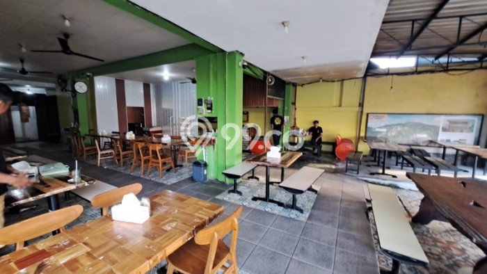 Area Ramai! Ruko Dijual di Danurejan untuk Bisnis Luas Bangunan 120m2 Area Ramai! Ruko Dijual di Danurejan untuk Bisnis Luas Bangunan 120m2