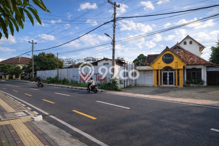 Rumah Sederhana Dijual di Gondokusuman 0 Kamar dengan Luas Tanah 2100m2 Rumah Sederhana Dijual di Gondokusuman 0 Kamar dengan Luas Tanah 2100m2