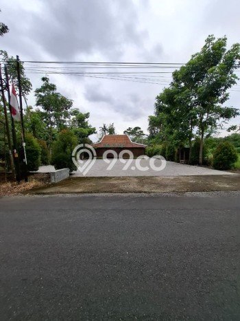 Tanah Dijual Lokasi Sleman, Sleman Luas 2611m2 Legalitas Aman Tanah Dijual Lokasi Sleman, Sleman Luas 2611m2 Legalitas Aman