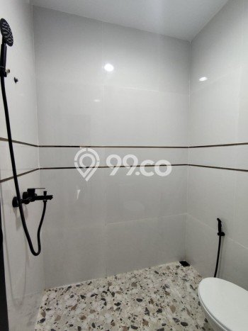Kost Dijual di Sleman dengan 1 KT dan Luas 138m2 Kost Dijual di Sleman dengan 1 KT dan Luas 138m2
