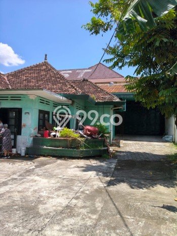 Area Ramai! Pabrik Dijual di Mergangsan untuk Bisnis Luas Bangunan 238m2 Area Ramai! Pabrik Dijual di Mergangsan untuk Bisnis Luas Bangunan 238m2